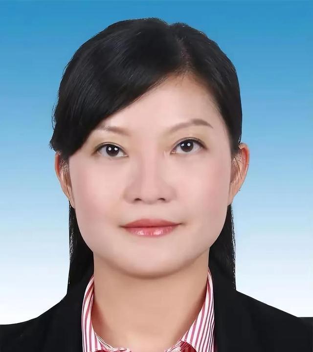 美女书记林虹被查，权力背后的自省警钟长鸣