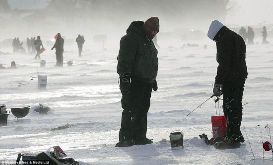 零下24℃生死考验，三人山中待三天奇迹生还