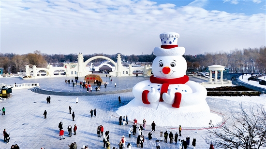 哈尔滨特色园区雪人认领活动，冬日创意体验，百元畅玩！