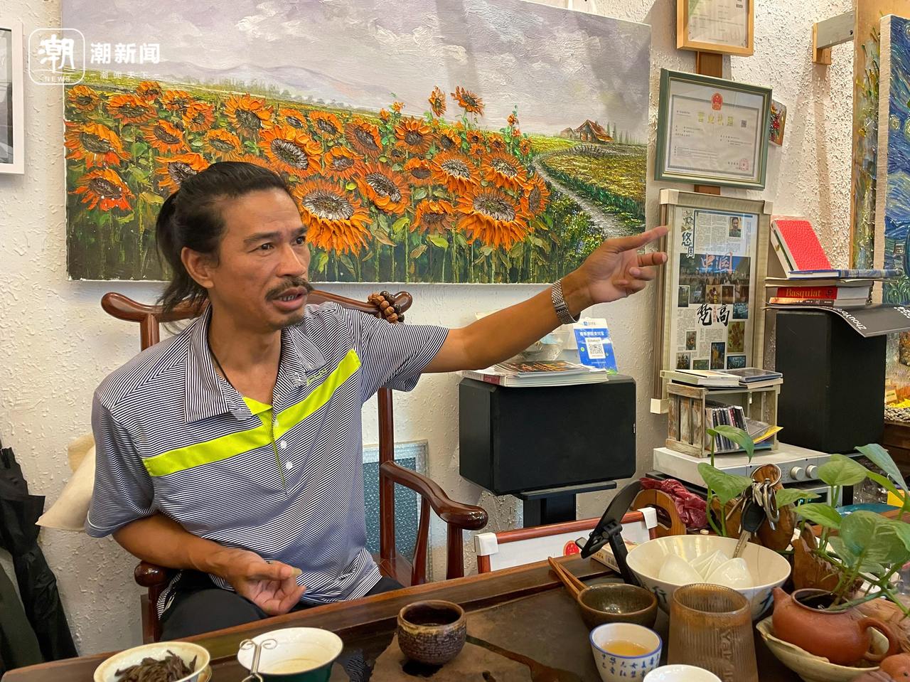 菜市场梵高大爷走红，街头艺术的新传奇