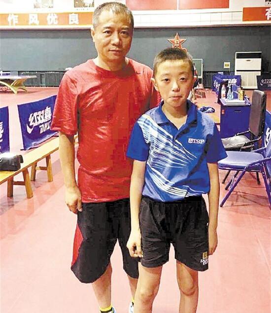 陈垣宇4比2战胜张本智和，精彩对决瞬间回顾