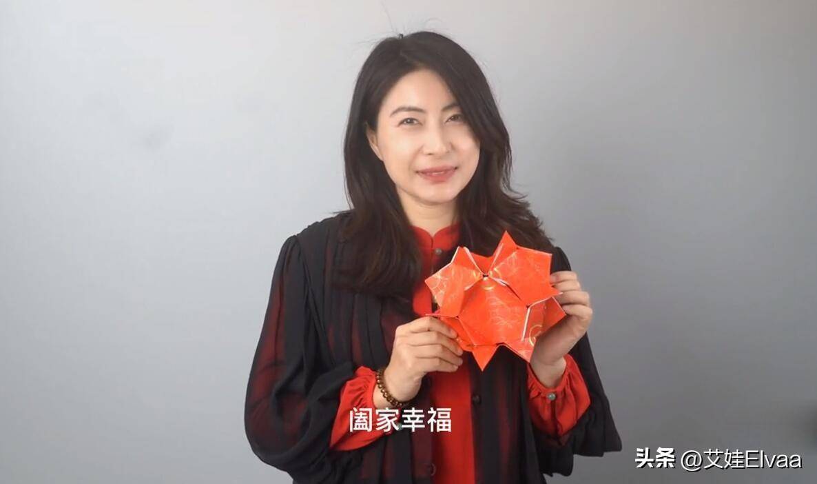 郭晶晶新年广告亮相，优雅魅力展现出众五官美